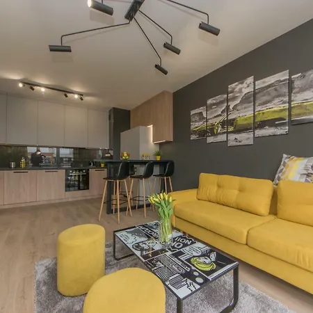 Billberry - Old Town No.1 Apartment